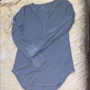 Light blue long sleeve sweater / shirt